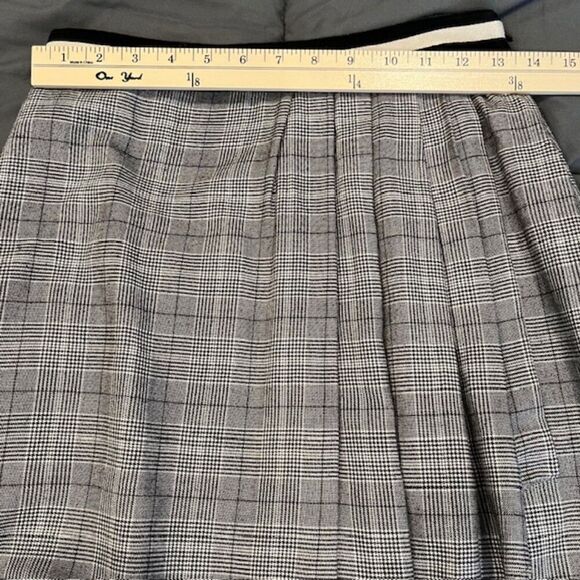 Slate & Willow Faux Wrap Black and White Plaid Skirt Side Zip Women's Size 4 - Picture 9 of 11
